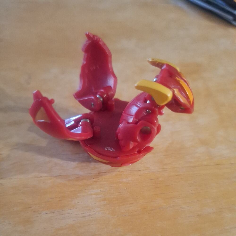 Bakugan Battle Brawlers Helix Dragonoid Red Pyrus Gundalian Invaders 740G